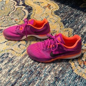 Nike Tri Fusion Running Shoes in Fuschia and Orange